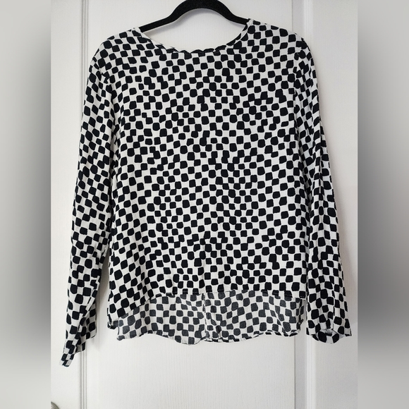 H&M Tops - EUC Long-Sleeve H&M Top